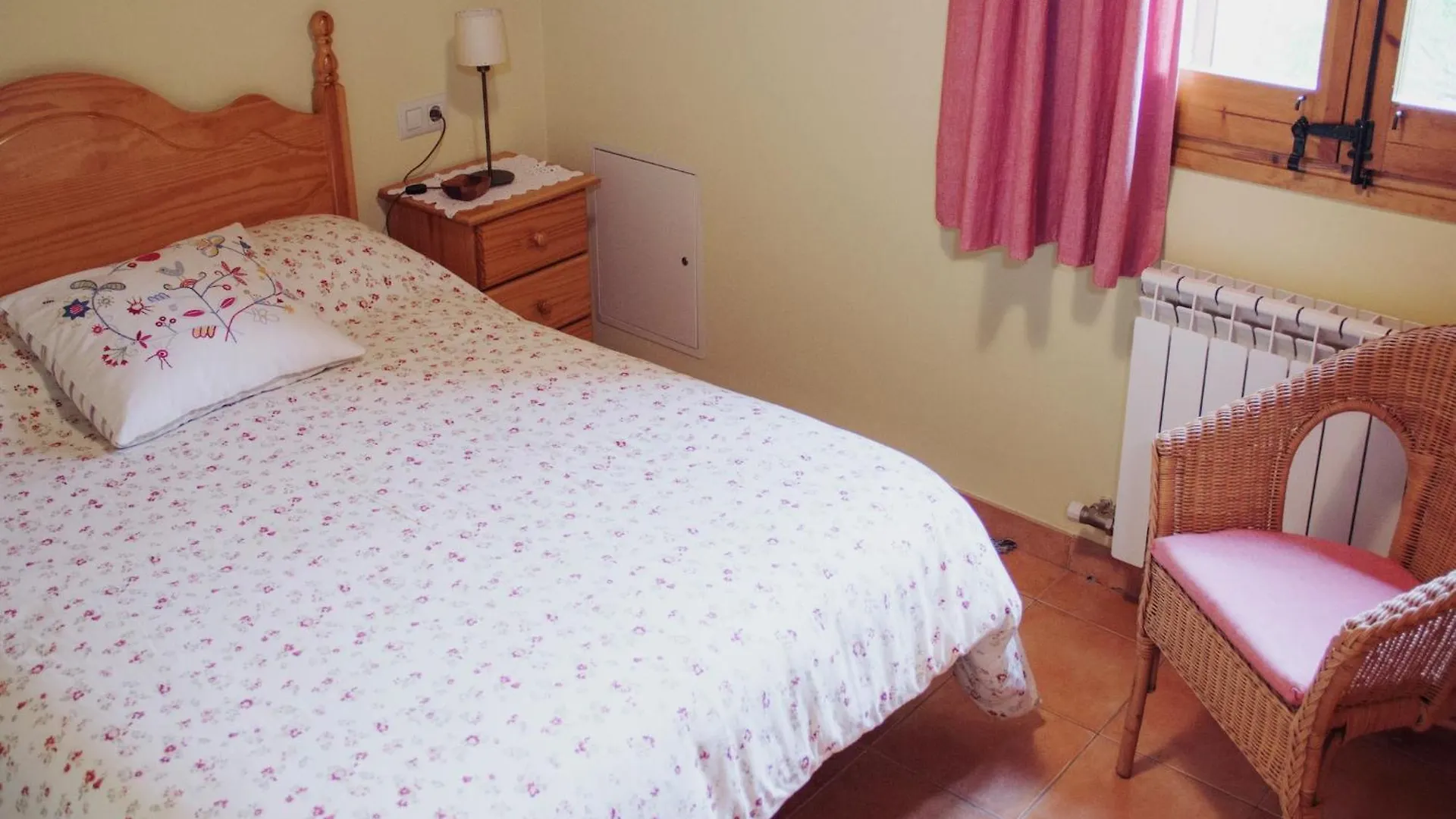 Holiday home 17Th Century Farmhouse In Bages Near Montserrat Castellfollit del Boix