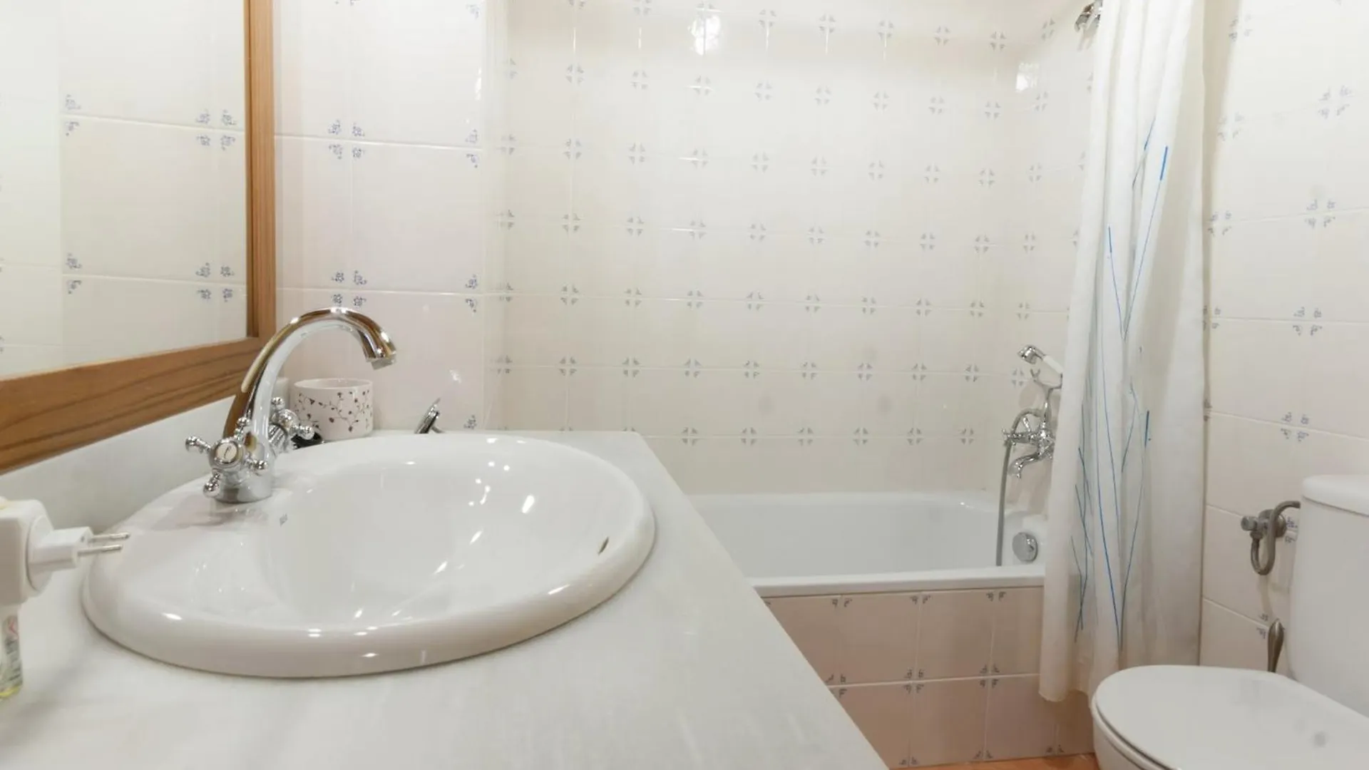 17Th Century Farmhouse In Bages Near Montserrat Castellfollit del Boix Holiday home
