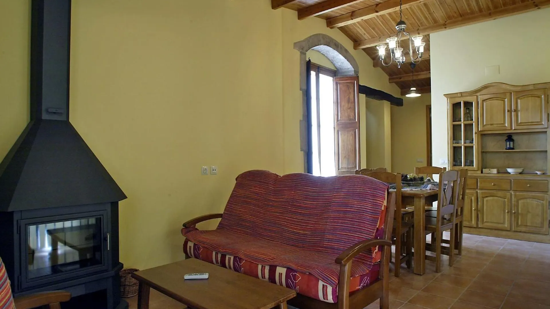 17Th Century Farmhouse In Bages Near Montserrat Castellfollit del Boix Spain