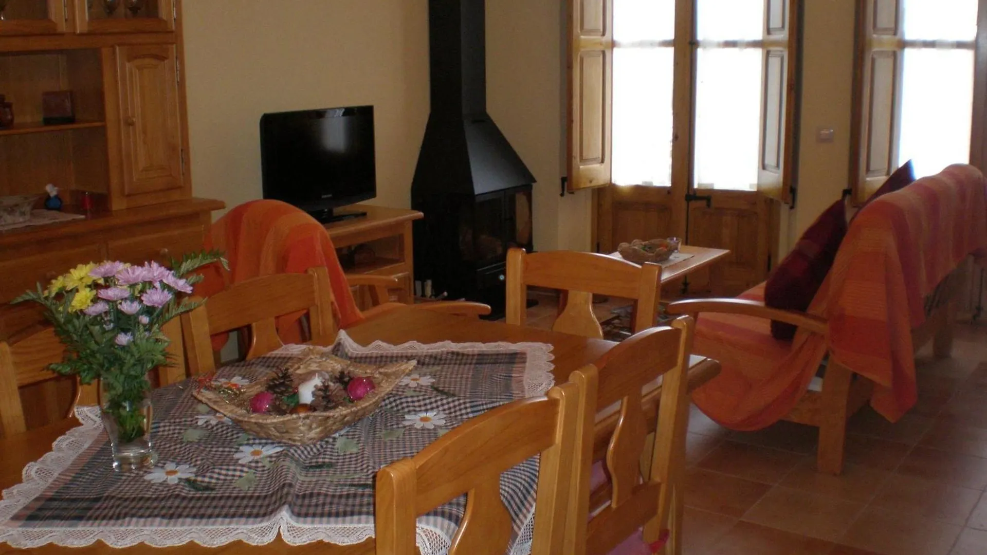 Holiday home 17Th Century Farmhouse In Bages Near Montserrat Castellfollit del Boix Spain